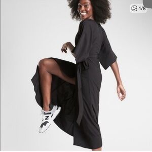 NWT Athleta Women’s Calistoga Wrap Dress in Black Size XS